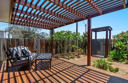 Lennox Head Apartment | Indah is a well-proportioned residence provides the perfect single-level home.