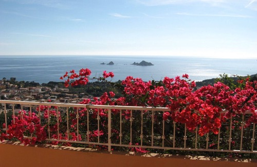 Santa Maria Navarrese Apartment | Independent apartment 700 meters from the sea with panoramic views