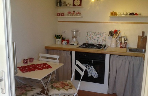 San Teodoro Apartment | Independent double room . a few steps from the sea