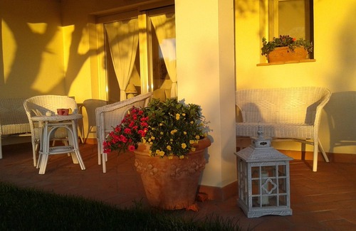 San Teodoro Apartment | Independent double room . a few steps from the sea