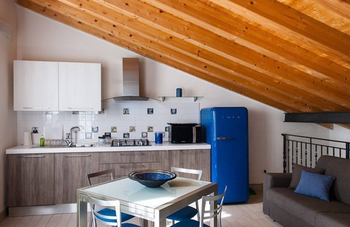 Costa dʼOneglia Apartment | Independent family apartment for 4/6 people with private garden and swimmingpool