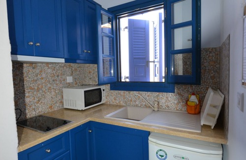 Lipsoi Villa | Independent sea view cottages #3