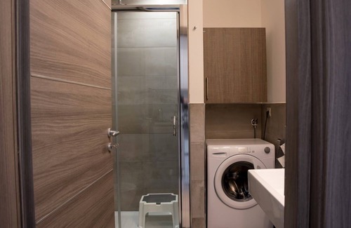 Lascari Apartment | INDEPENDENT STRUCTURE