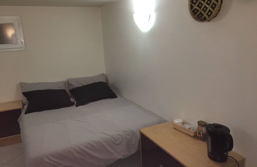 Bry-sur-Marne House | Independent studio in BRY sur Marne, between PARIS and DISNEYLAND for 3 people