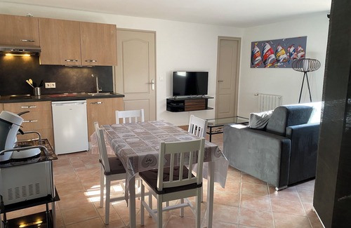 Vidauban Villa | independent studio 2 to 3 people