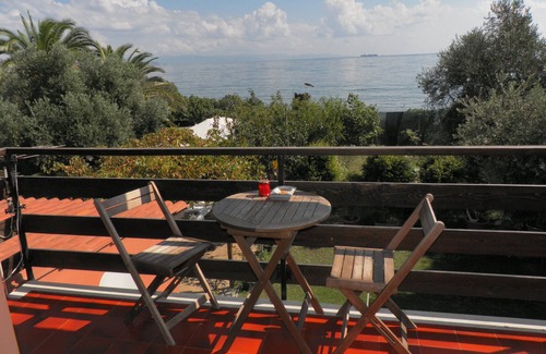 Torre degli Ulivi Villa | independent three-room apartment with direct entrance to the southern coast of Sardegn