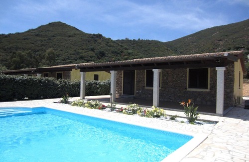 Tertenia Villa | Independent villa in the beautiful and intimate village, marina of Tertenia