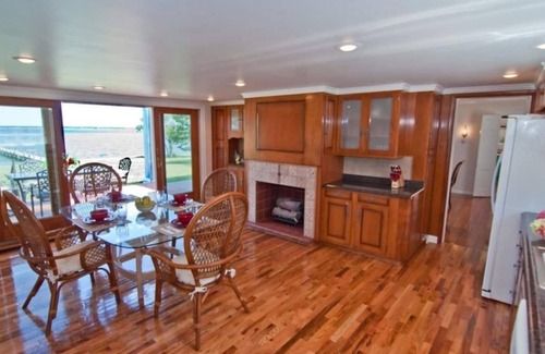 Cambridge House | Indian Fields - 25-Acre Nature Lovers retreat!