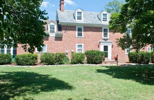 Cambridge House | Indian Fields - 25-Acre Nature Lovers retreat!