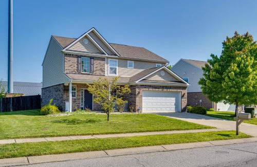 Indianapolis House | Indianapolis Home with Patio and Community Pool!