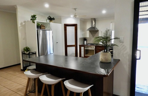 Cable Beach House | Indigo 4 Bedroom 2 Bath with Pool in Beautiful Cable Beach STRA6726V70KJFHH
