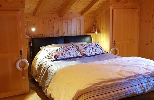 La Cote-d'Arbroz Ski Chalet | Individual chalet, sleeps 12