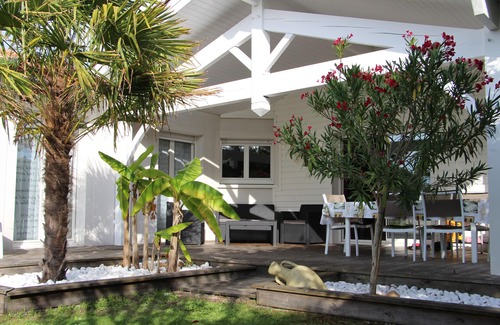 Ares House | INDIVIDUAL HOUSE NEAR CAP FERRET