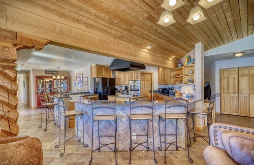 Del Norte House | Indoor heated pool, hot tub, sauna with mountain views, wildlife and solitude.