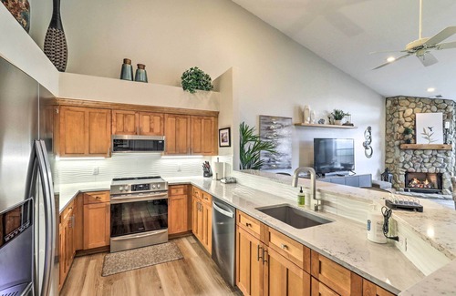 Lake Lure Condo | Indoor Pool & Golf Course Views: Lake Lure Condo!