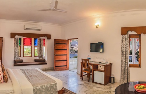 Udaipur District Hotel | Indra Niwas