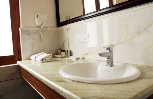 Udaipur District Hotel | Indra Niwas