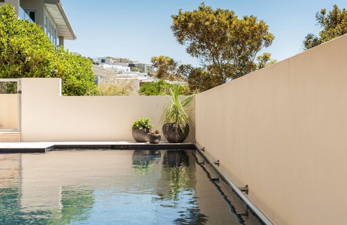 Castaways Beach House | Indulge at Iluka, Castaways Beach