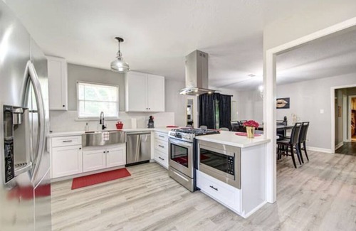 Pasadena House | Indulge in a Sensual Escape: 50 Shades of Grey