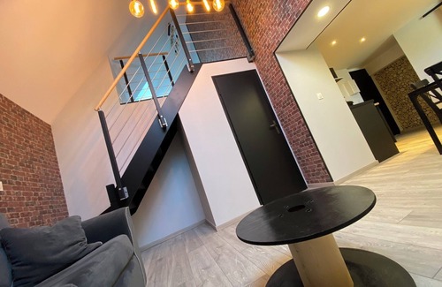 Onnaing Apartment | Industrial Deco housing in the center of Onnaing near Valenciennes