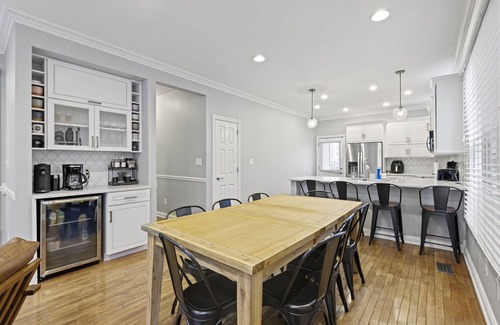 Chatham-Arch House | Indy- Mass Ave and Bottleworks District