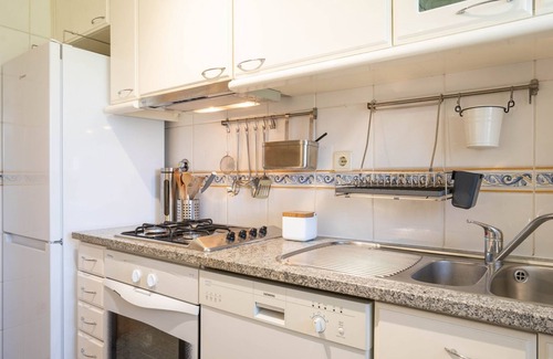 Vila Nova de Gaia Apartment | Infante Cozy 1BR w/Parking by LovelyStay