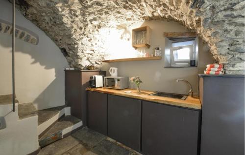 Pieve di Teco Apartment | Inferno