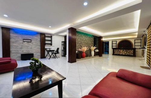 Luzon Resort | Infinity pines tagaytay