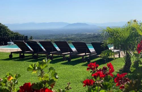 Sutri Villa | Infinity pool near Rome