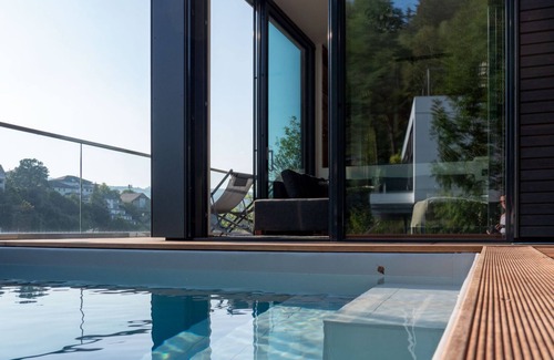 Ortsmitte House | INGE in will-INGE-n, vacation home with pool