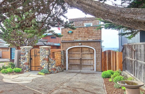 Marine Terrace House | Inn Above Tide- #LH43