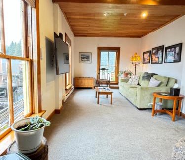 Ketchikan Hotel | Inn At Creek Street