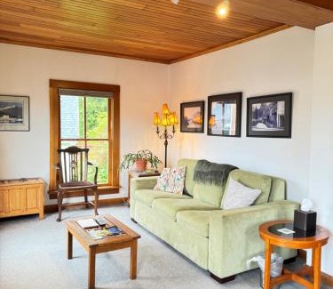 Ketchikan Hotel | Inn At Creek Street