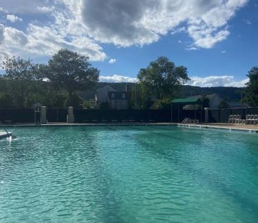 Haymarket Hotel | Inn at Evergreen