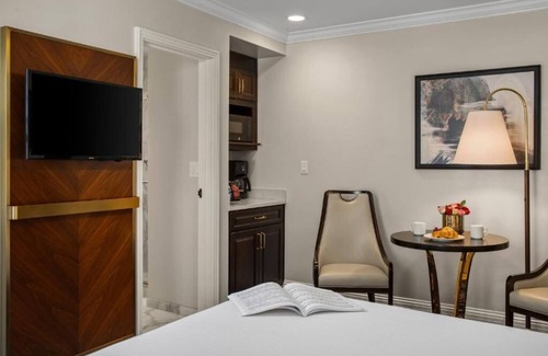 Fillmore District Hotel | Inn at the Opera in amazing San Francisco!