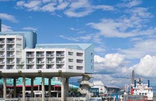 Downtown New Westminster Hotel | Inn At The Quay