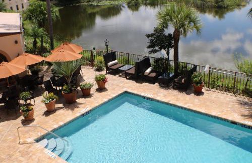 Sebring Hotel | Inn on the Lakes