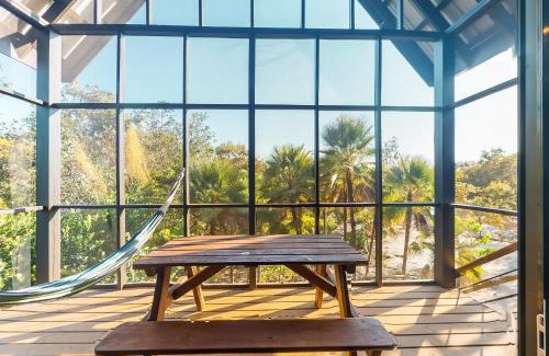 Surfside House | Inn The Trees Cabañas