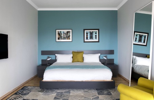 Greater Johannesburg Metropolitan Area House | Inner City Retreat based in the bustling neighborhood of Melville Johannesburg.