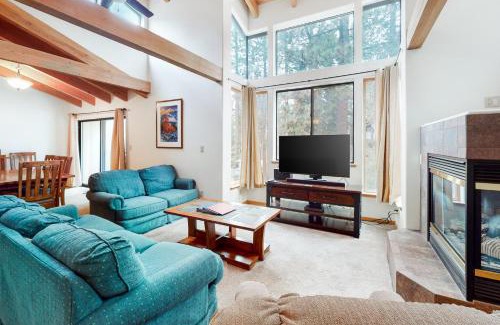 Zephyr Cove House | Inntopia