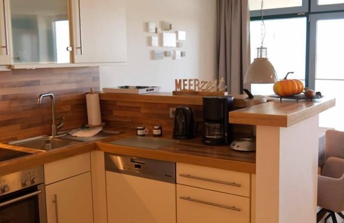 Fehmarn Apartment | Inselblume 50 - vacation home from private in the beach castle