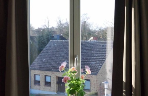 Burg auf Fehmarn Apartment | Inselblume 46 - vacation home in Burg with balcony and lots of light