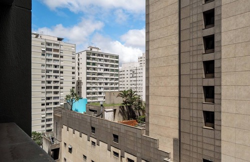 Jardins RV Rental | Inside Suite Hotel Windham Paulista