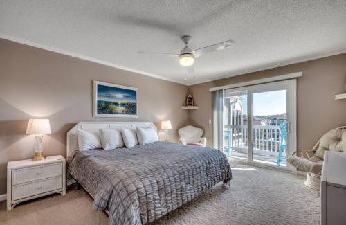 Carolina Yacht Landing Apartment | Inter Coastal Waterway Getaway
