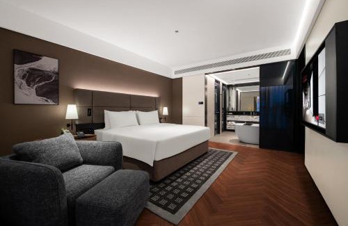 Minhang Hotel | IntercityHotel Shanghai Pujiang Center