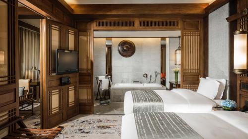 Dayan Old Town Resort | InterContinental Lijiang Ancient Town Resort by IHG