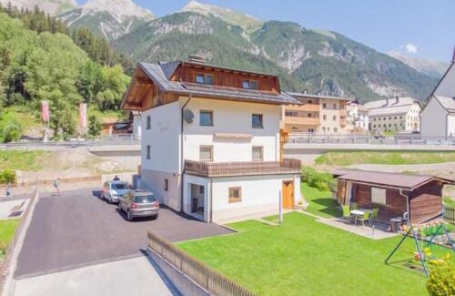 Pettneu am Arlberg Apartment | Interhome - Rifflerblick