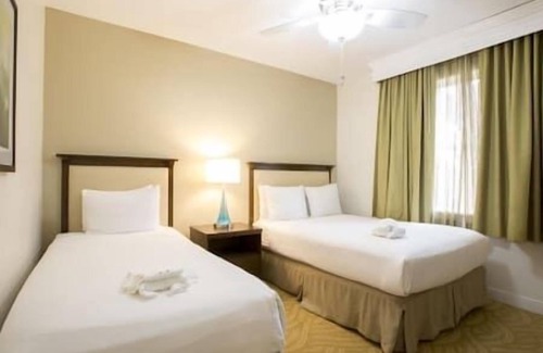 Carlsbad Resort | Internal > 000-CAR-FOU-GRA-1BD