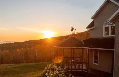 Baie-St-Paul Apartment | Intimate Apartment with Scenic Views