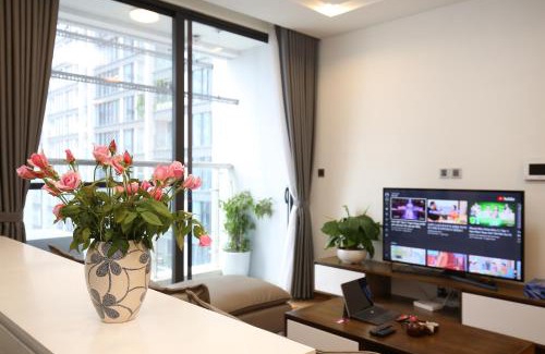 Ngoc Khanh Apartment | Investland- Vinhomes Metropolis one, two, three, four bedrooms